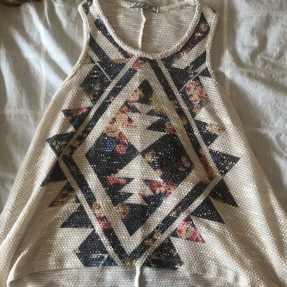 White knit tank top with athletic detailing
